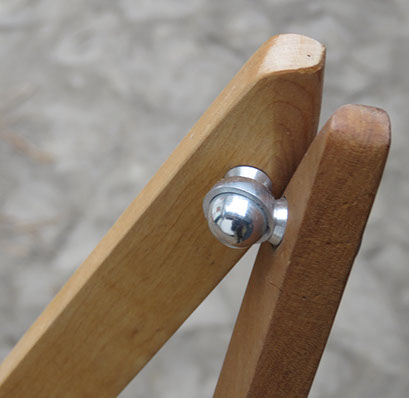 Sillon Glif - Silla Glif - Madera y cuero - hecho a mano en patagonia Argentina.